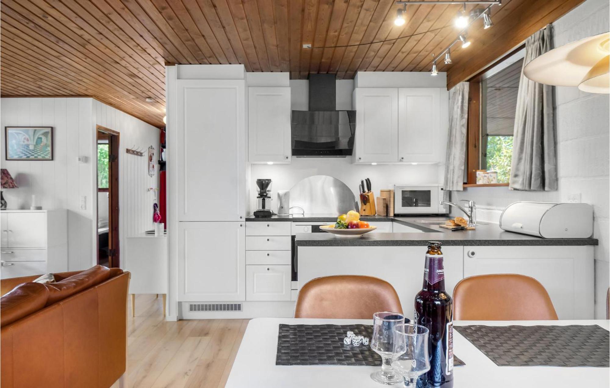 Amazing Home In Kalundborg With Kitchen 외부 사진